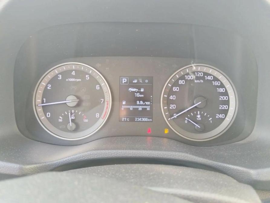 Hyundai Tucson III Тольятти  - изображение 5