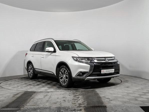 Mitsubishi Outlander III Рестайлинг 2 с пробегом 2017 года, цена 1 515 000 рублей, 237000 км, внедорожник, Автокод Объявления