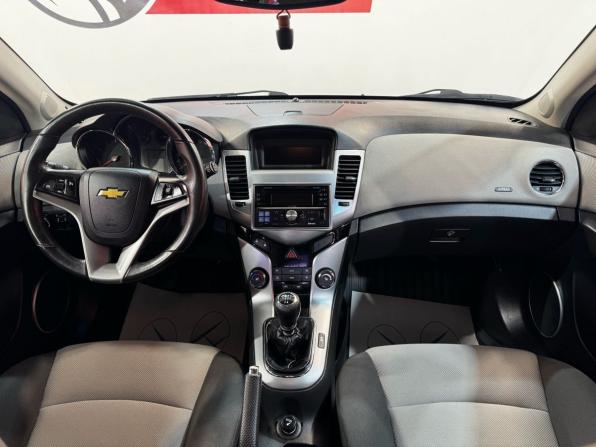 Chevrolet Cruze I Рестайлинг с пробегом 2012 года, цена 899 000 рублей, 93542 км, хэтчбек, Автокод Объявления