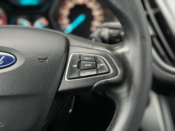 Ford Kuga II Рестайлинг с пробегом 2018 года, цена 1 249 000 рублей, 258492 км, внедорожник, Автокод Объявления