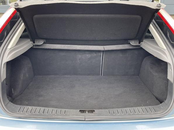 Ford Focus II Рестайлинг с пробегом 2010 года, цена 659 000 рублей, 144232 км, хэтчбек, Автокод Объявления