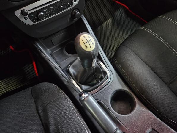 Renault Fluence I Рестайлинг с пробегом 2013 года, цена 725 000 рублей, 116000 км, седан, Автокод Объявления