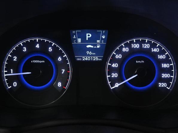 Hyundai Solaris I с пробегом 2012 года, цена 739 000 рублей, 240125 км, седан, Автокод Объявления