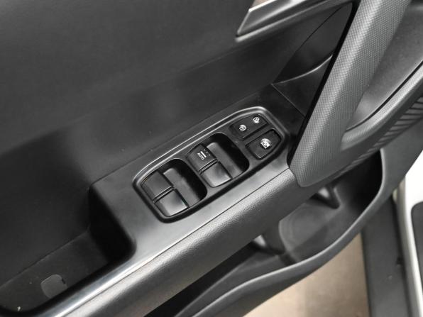 Hyundai Creta I с пробегом 2019 года, цена 1 990 000 рублей, 85892 км, внедорожник, Автокод Объявления