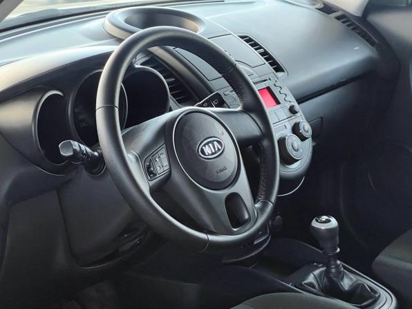 Kia Soul I с пробегом 2009 года, цена 800 000 рублей, 146000 км, хэтчбек, Автокод Объявления