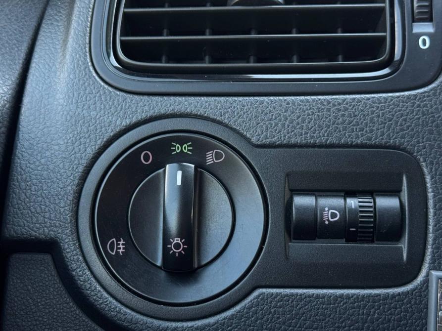 Volkswagen Polo V Рестайлинг Екатеринбург  - изображение 30