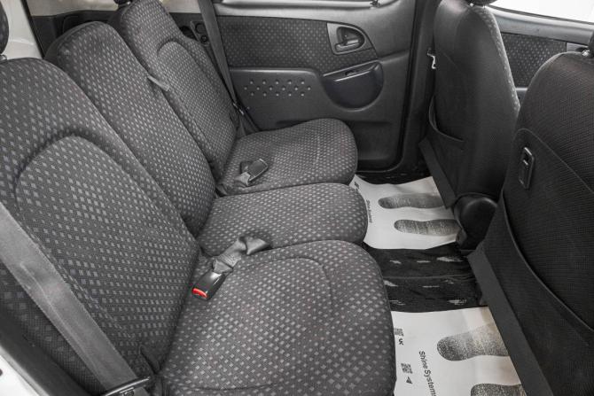 Toyota FunCargo с пробегом 2003 года, цена 329 000 рублей, 300000 км, компактвэн, Автокод Объявления