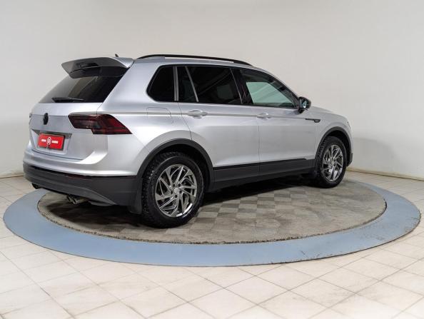 Volkswagen Tiguan II с пробегом 2017 года, цена 2 115 500 рублей, 225000 км, внедорожник, Автокод Объявления