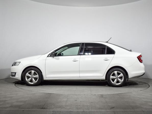 Skoda Rapid I Рестайлинг с пробегом 2017 года, цена 900 000 рублей, 220271 км, лифтбек, Автокод Объявления