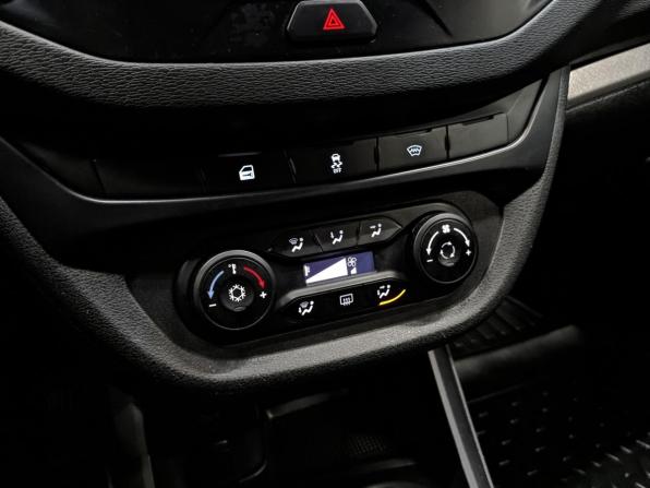 Lada (ВАЗ) Vesta I с пробегом 2021 года, цена 930 000 рублей, 112172 км, универсал, Автокод Объявления