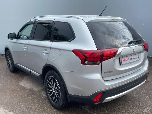 Mitsubishi Outlander III Рестайлинг 2 с пробегом 2015 года, цена 1 720 000 рублей, 185720 км, внедорожник, Автокод Объявления