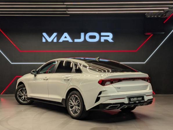 Kia K5 III с пробегом 2022 года, цена 2 425 000 рублей, 80484 км, седан, Автокод Объявления