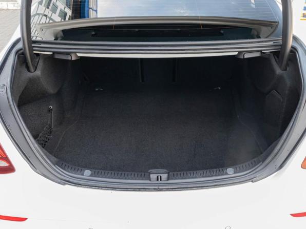 Mercedes-Benz E-Класс V (W213 S213 C238) с пробегом 2018 года, цена 1 850 000 рублей, 304386 км, седан, Автокод Объявления
