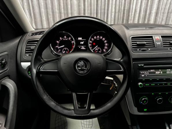 Skoda Yeti I с пробегом 2014 года, цена 890 000 рублей, 174303 км, внедорожник, Автокод Объявления