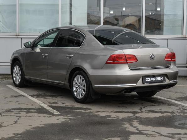 Volkswagen Passat B7 с пробегом 2012 года, цена 1 025 000 рублей, 250374 км, седан, Автокод Объявления