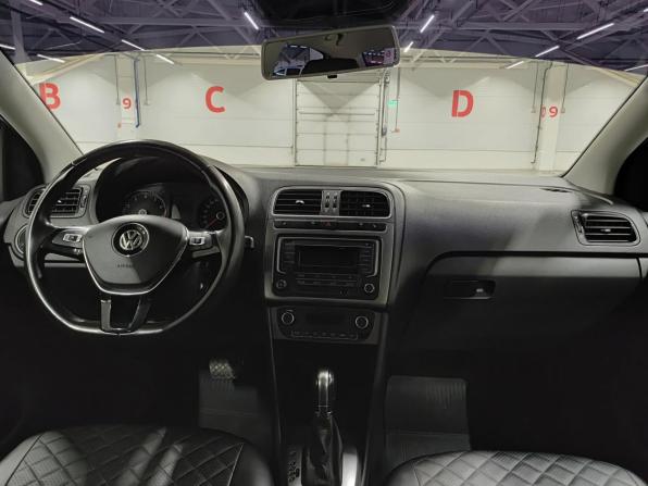 Volkswagen Polo V Рестайлинг с пробегом 2019 года, цена 1 230 000 рублей, 122119 км, седан, Автокод Объявления