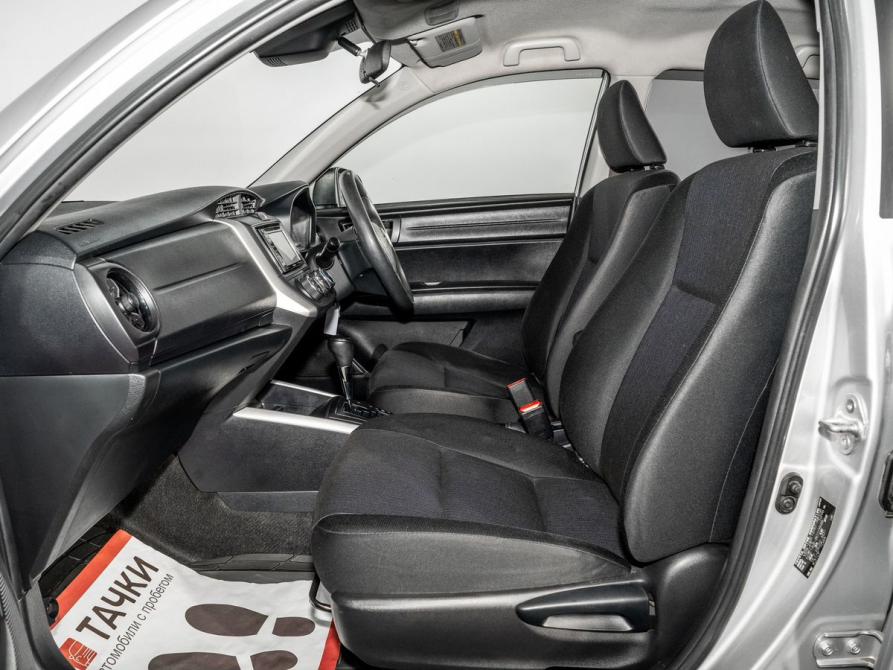 Toyota Corolla XI (E160 E170 E180) Рестайлинг 1 Иркутск  - изображение 6
