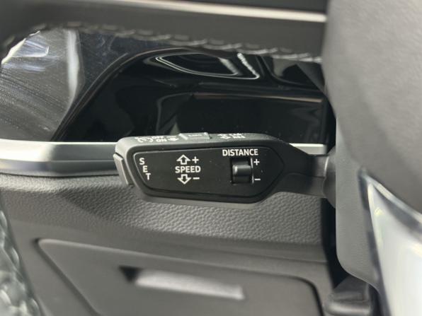 Audi Q3 II (F3) с пробегом 2026 года, цена 4 060 000 рублей, 45 км, внедорожник, Автокод Объявления