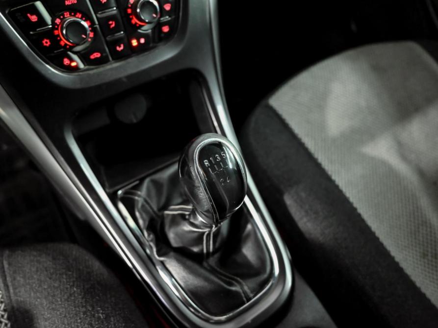 Opel Astra J Екатеринбург  - изображение 11