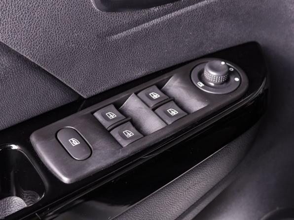 Renault Kaptur I с пробегом 2016 года, цена 1 325 000 рублей, 115000 км, внедорожник, Автокод Объявления