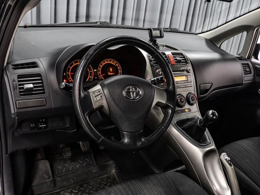 Toyota Auris I Минеральные Воды  - изображение 7