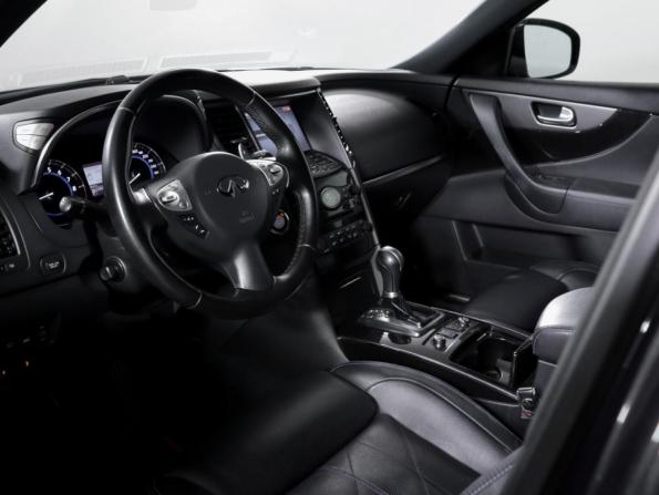 Infiniti QX70 с пробегом 2017 года, цена 2 598 000 рублей, 238685 км, внедорожник, Автокод Объявления