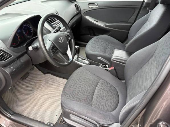 Hyundai Solaris I Рестайлинг с пробегом 2015 года, цена 690 000 рублей, 162000 км, седан, Автокод Объявления