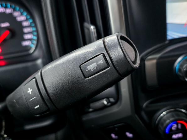 Chevrolet Silverado III (K2XX) Рестайлинг с пробегом 2016 года, цена 4 270 000 рублей, 235232 км, offers.body_type.unknown, Автокод Объявления