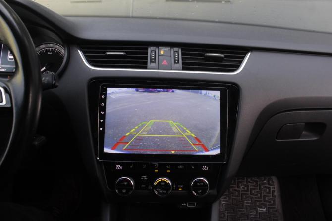 Skoda Octavia III (A7) Рестайлинг с пробегом 2018 года, цена 2 490 000 рублей, 65411 км, лифтбек, Автокод Объявления