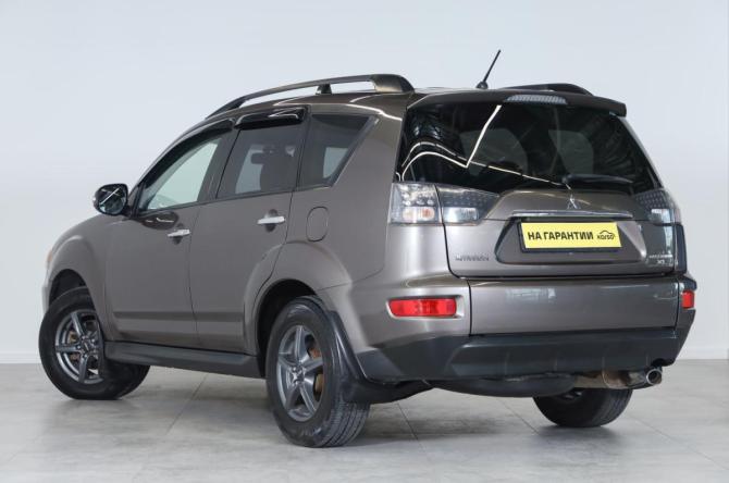 Mitsubishi Outlander II Рестайлинг с пробегом 2011 года, цена 1 429 000 рублей, 238000 км, внедорожник, Автокод Объявления
