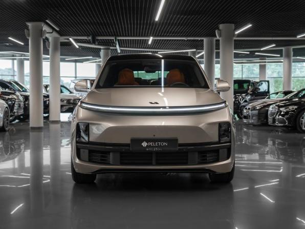 Li Auto (Lixiang) L8 I с пробегом 2023 года, цена 6 500 000 рублей, 50 км, внедорожник, Автокод Объявления