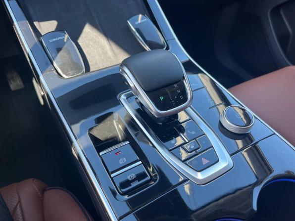 Omoda C5 I с пробегом 2023 года, цена 1 950 000 рублей, 15500 км, внедорожник, Автокод Объявления