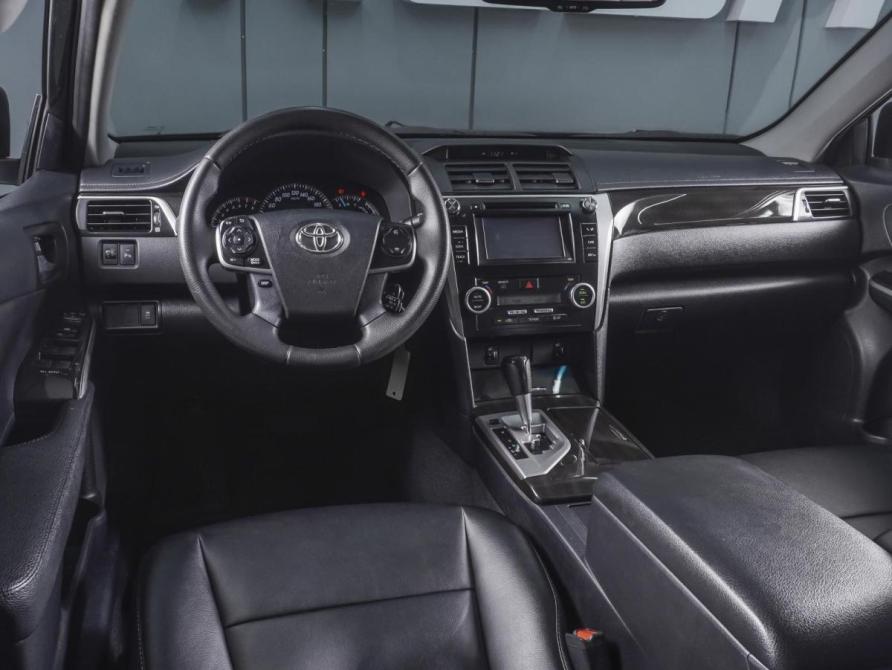 Toyota Camry VII (XV50) Ростов-на-Дону  - изображение 6