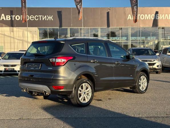 Ford Kuga II Рестайлинг с пробегом 2017 года, цена 1 605 000 рублей, 118741 км, внедорожник, Автокод Объявления