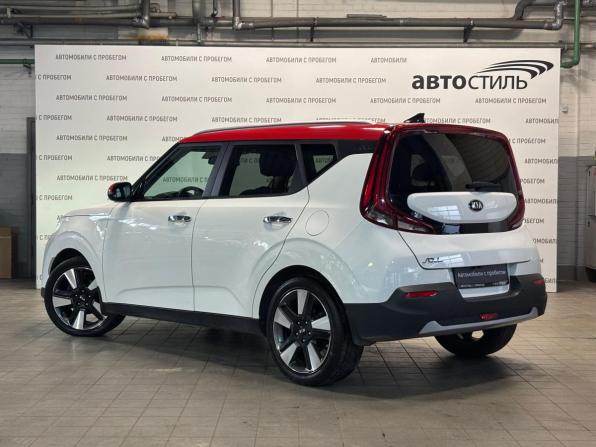 Kia Soul III с пробегом 2021 года, цена 1 699 000 рублей, 165000 км, хэтчбек, Автокод Объявления