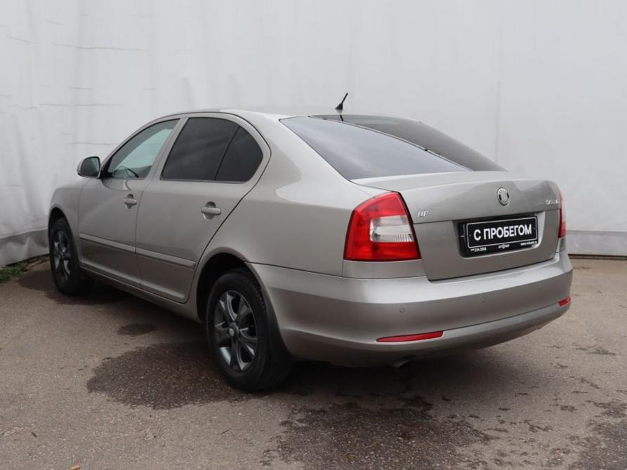 Skoda Octavia II (A5) Рестайлинг Москва  - изображение 6