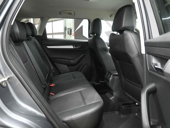 Skoda Karoq I с пробегом 2022 года, цена 2 549 900 рублей, 115000 км, внедорожник, Автокод Объявления