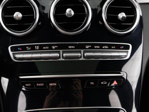 Mercedes-Benz C-Класс IV (W205) Рестайлинг с пробегом 2019 года, цена 3 834 434 рубля, 85451 км, седан, Автокод Объявления