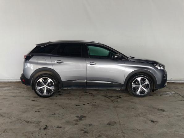 Peugeot 3008 II с пробегом 2017 года, цена 1 570 000 рублей, 123000 км, внедорожник, Автокод Объявления