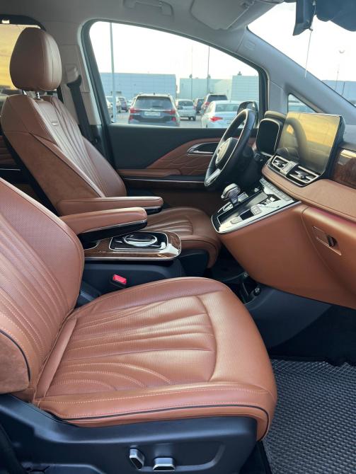Hongqi HQ9 Санкт-Петербург  - изображение 12