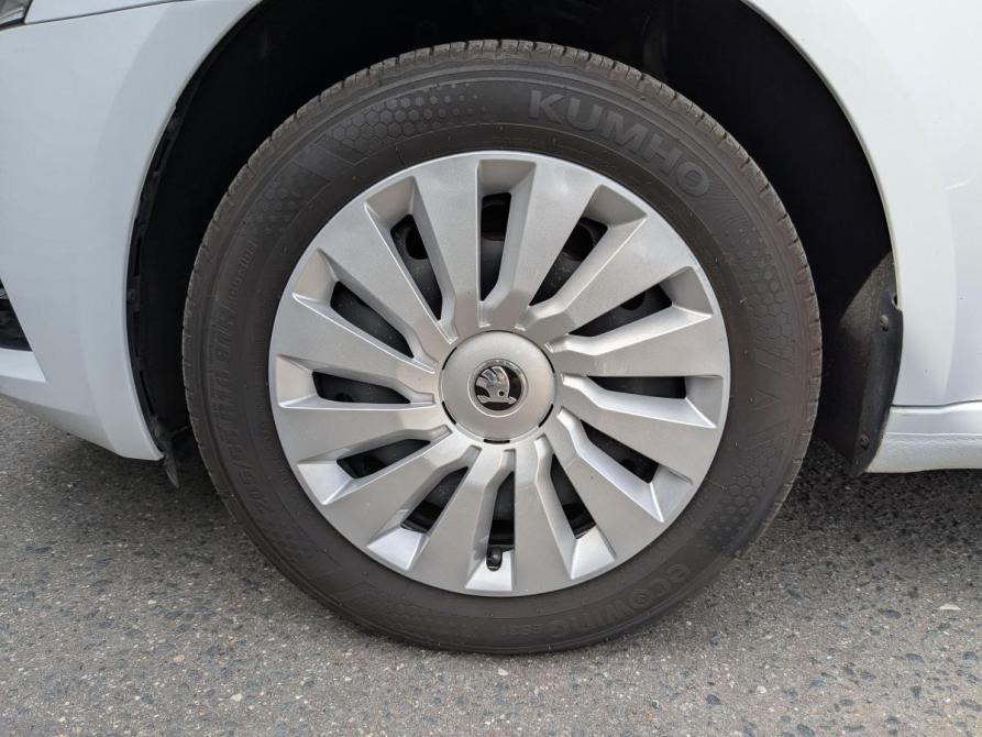 Skoda Octavia III (A7) Рестайлинг Москва  - изображение 12