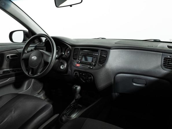 Kia Rio II Рестайлинг с пробегом 2010 года, цена 749 700 рублей, 134445 км, седан, Автокод Объявления