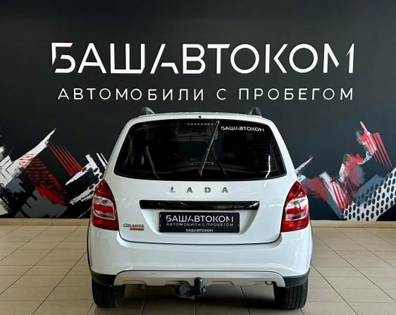 Lada (ВАЗ) Granta I Рестайлинг с пробегом 2022 года, цена 760 000 рублей, 99103 км, универсал, Автокод Объявления