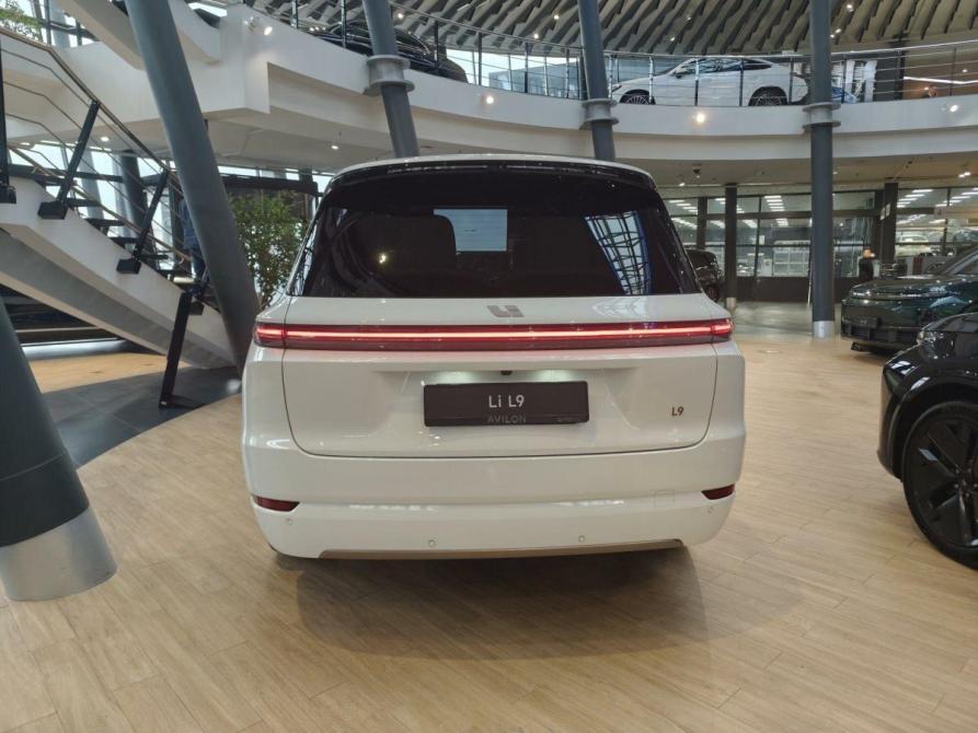 Li Auto (Lixiang) L9 I Рестайлинг Москва  - изображение 6