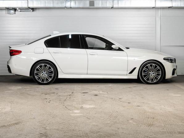 BMW 5 серии VII (G30/G31/G38) с пробегом 2019 года, цена 4 499 000 рублей, 93176 км, седан, Автокод Объявления