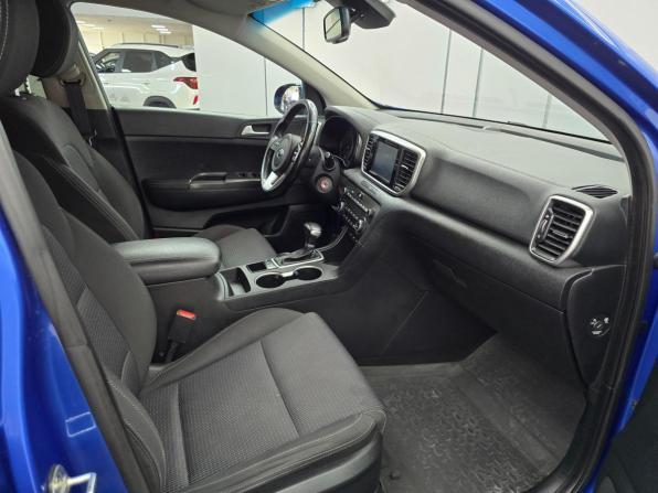 Kia Sportage IV Рестайлинг с пробегом 2018 года, цена 2 149 000 рублей, 163000 км, внедорожник, Автокод Объявления
