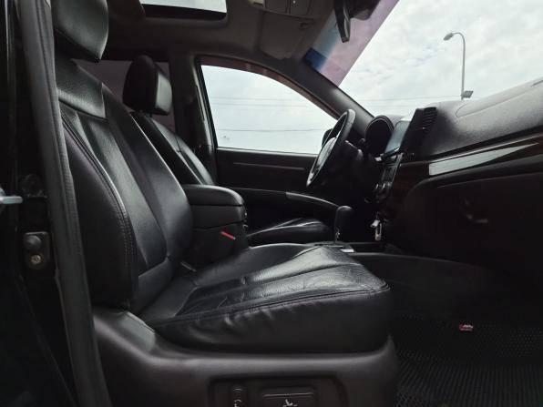 Hyundai Santa Fe II Рестайлинг с пробегом 2010 года, цена 1 250 000 рублей, 277438 км, внедорожник, Автокод Объявления