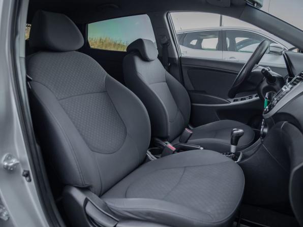 Hyundai Solaris I с пробегом 2014 года, цена 600 000 рублей, 247800 км, хэтчбек, Автокод Объявления