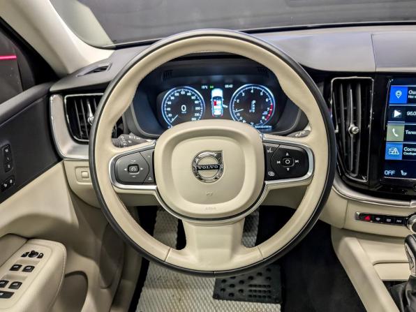 Volvo XC60 II с пробегом 2020 года, цена 3 955 000 рублей, 74072 км, внедорожник, Автокод Объявления