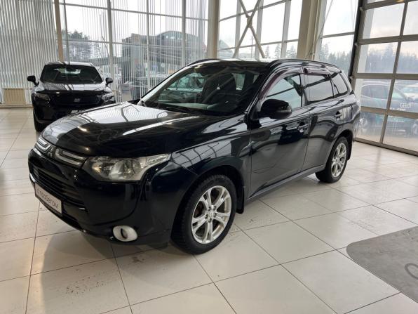Mitsubishi Outlander III с пробегом 2014 года, цена 979 000 рублей, 350954 км, внедорожник, Автокод Объявления